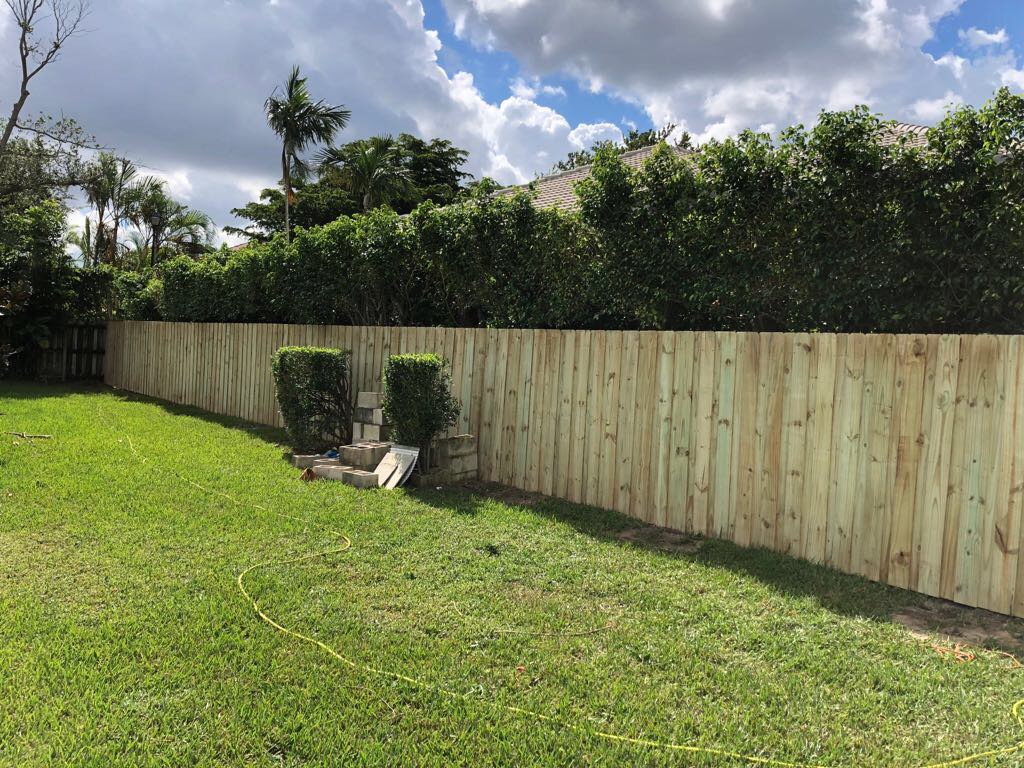 melbourne florida residential fence installation company